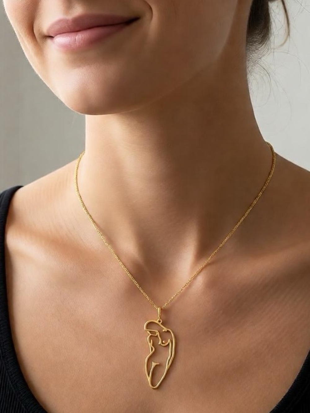 NWT Female Form Necklace